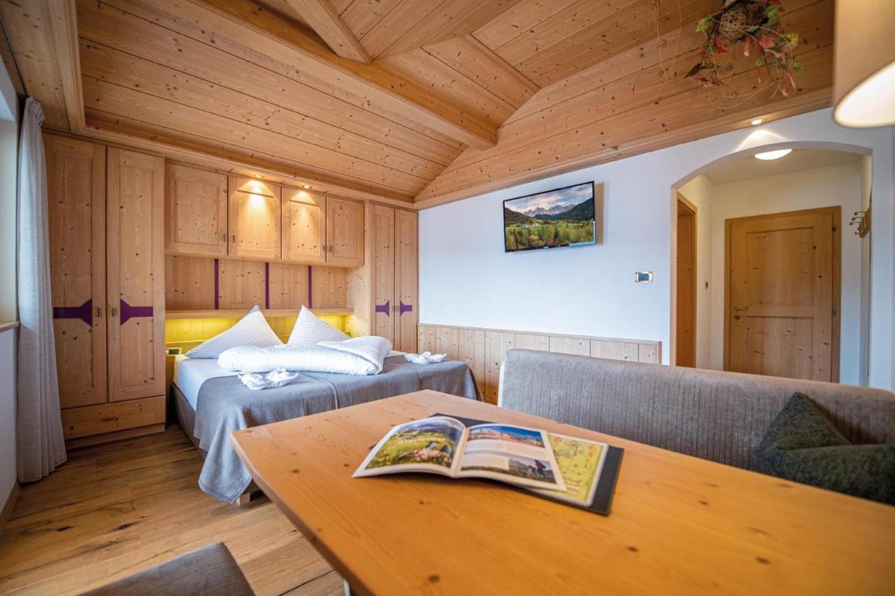 Gasthof Teiser Stern Фунес Экстерьер фото