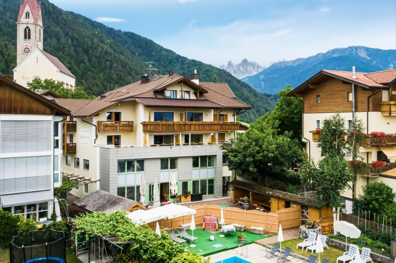 Gasthof Teiser Stern Фунес Экстерьер фото